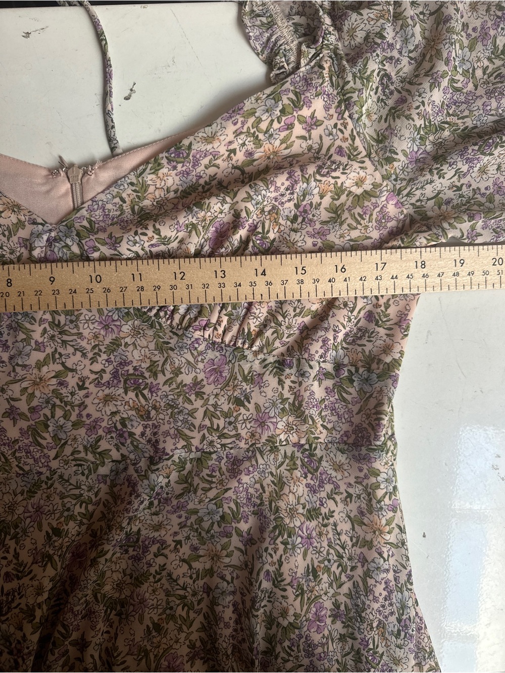 ASTR The Label Floral Sweetheart Midi Dress Blush Purple Multi Size Large - Picture 11 of 12